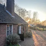 Gastenverblijf 'T Oelengoor Guest house